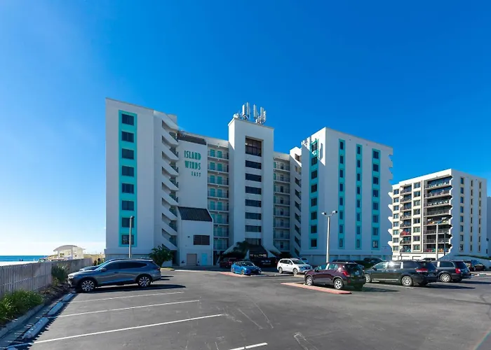Apartment Island Winds East 211 *