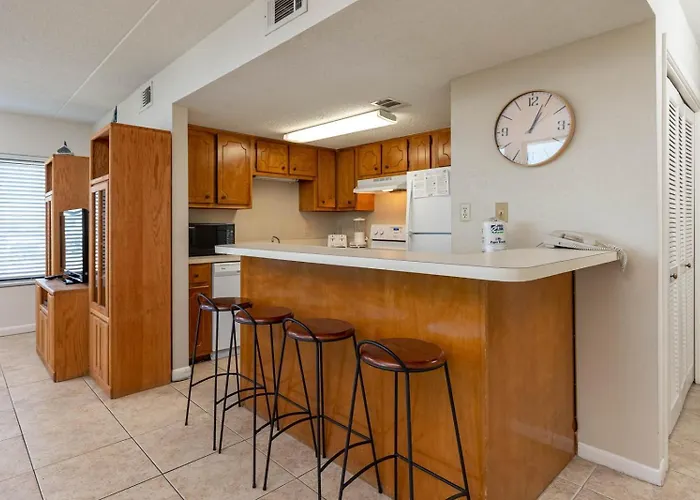 Island Winds East 211 Apartment Gulf Shores